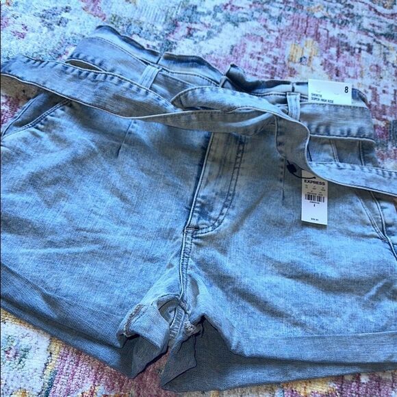 Express Blue Jean Shorts with High-Waist and Cuffed Hem - Picture 5 of 6